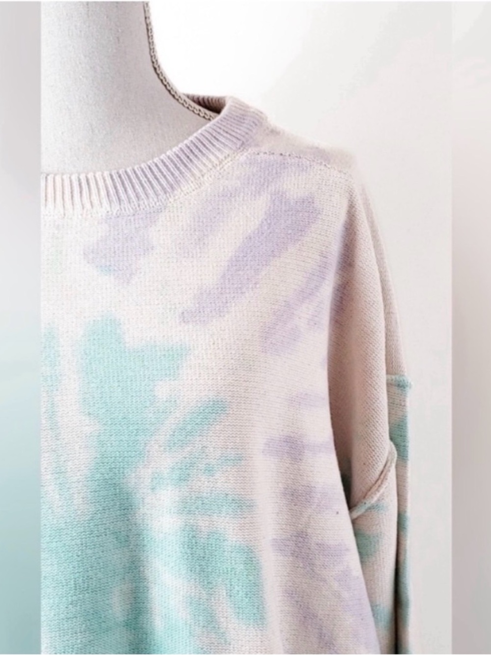 Dex Drop Shoulder Pastel Tie Dye Sweater (L) - Picture 6 of 6